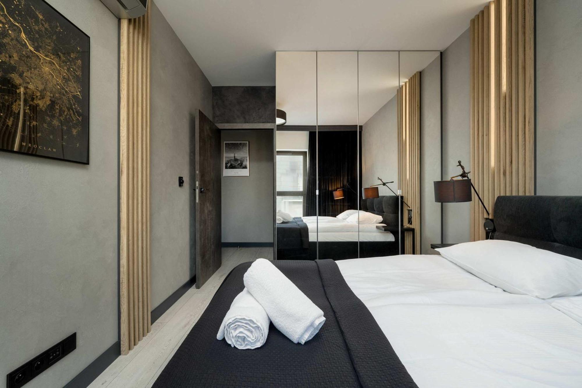 Stylowy Prestige Z Balkonem By Rent Like * Breslavia